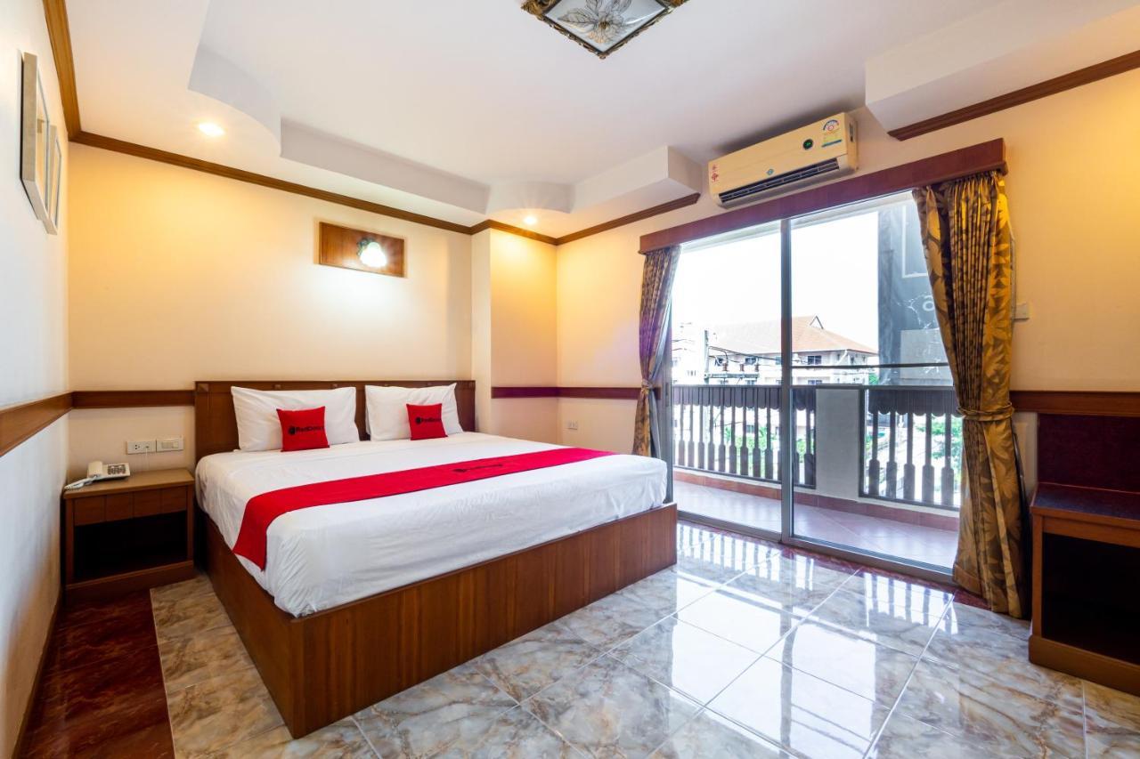 Отель Reddoorz Navin Mansion 3 Паттайя Экстерьер фото